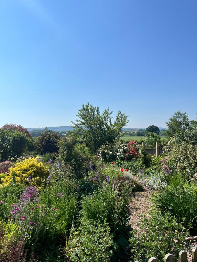 Cwm Lodge, An Idyllic Retreat In The Heart Of Herefordshire! Εξωτερικό φωτογραφία